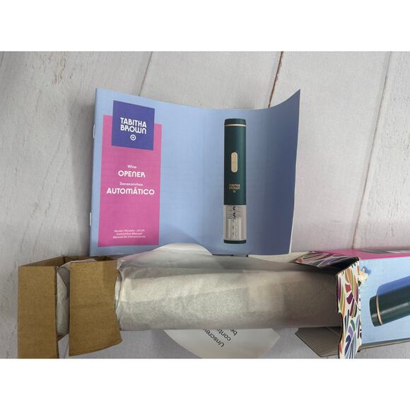 Tabitha Brown x Target No Twist Battery Operated Green Wine Opener New - Picture 7 of 11